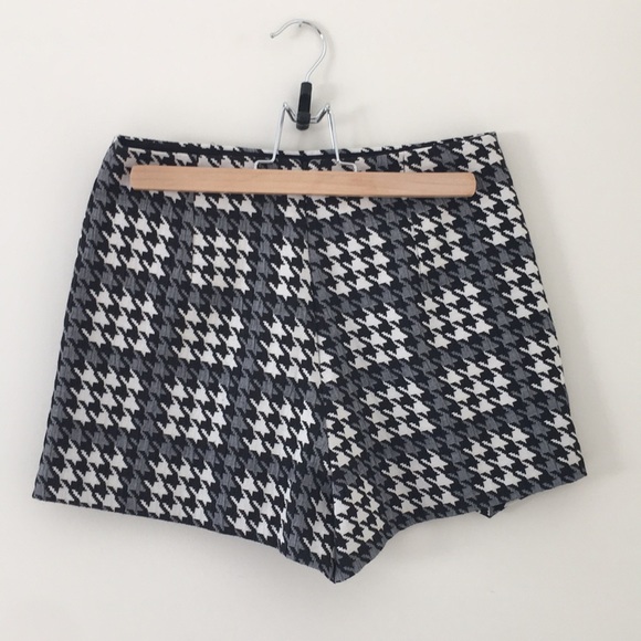 Topshop houndstooth skort - Picture 3 of 3